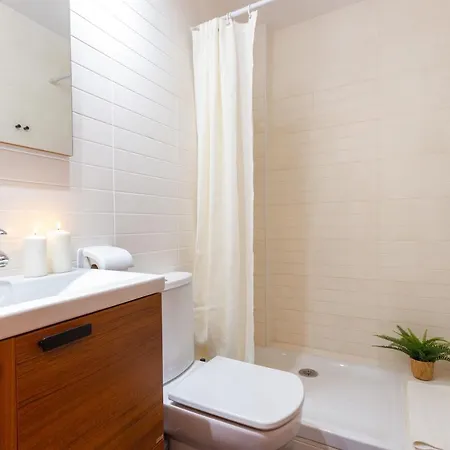 Appartamento Elegante Duplex En Terrassa, Barcelona Esterno foto