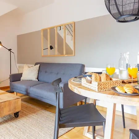 Appartamento Elegante Duplex En Terrassa, Barcelona Esterno foto