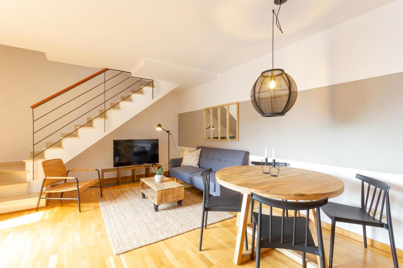 Apartment Elegante Duplex En Terrassa, Barcelona